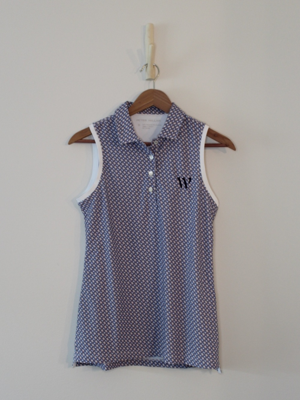 Peter Millar Sleeveless Collared Blouse - Navy and White Geometric Pattern